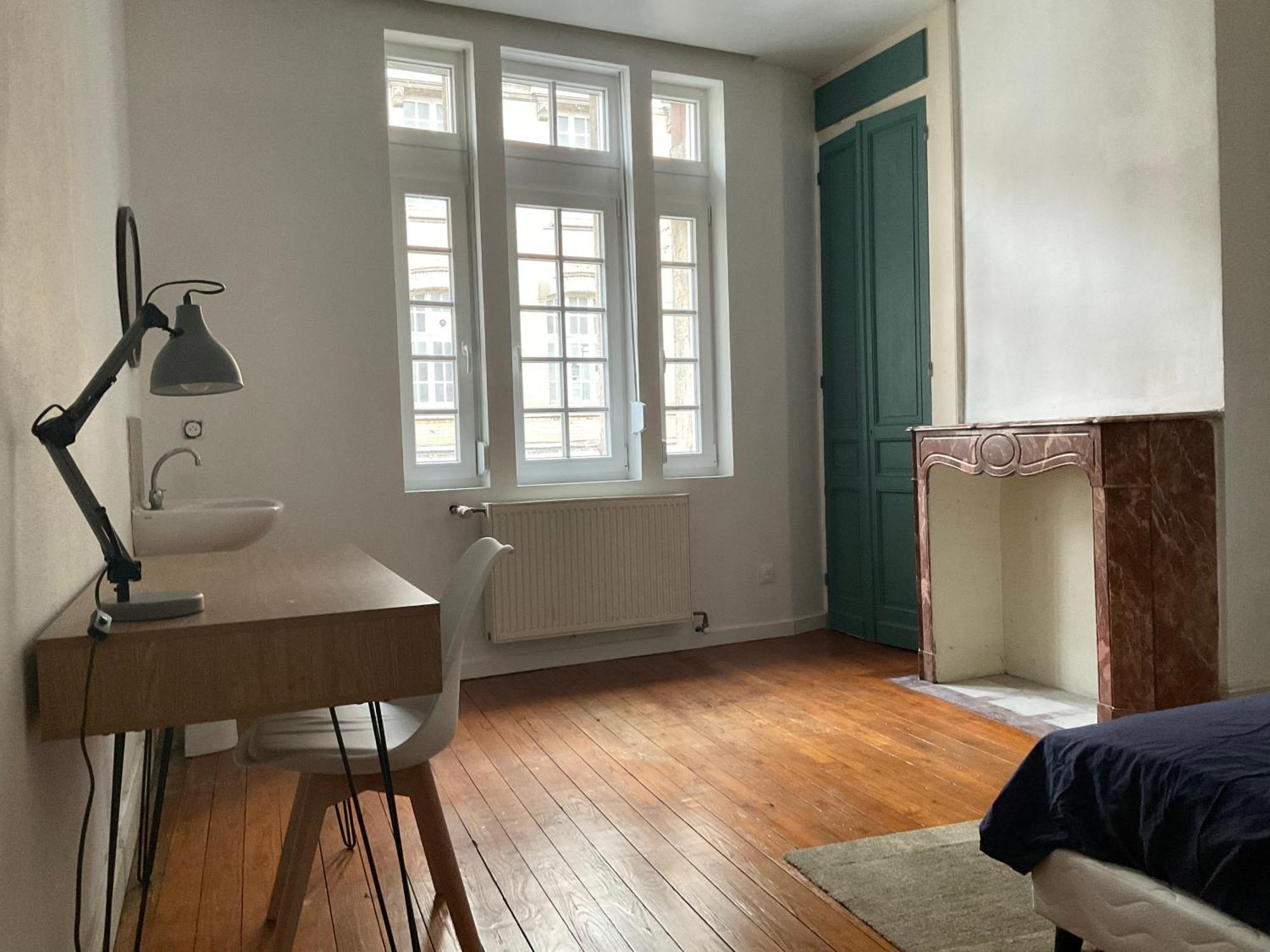 Ancienne Maison De Maitre Douai Bagian luar foto